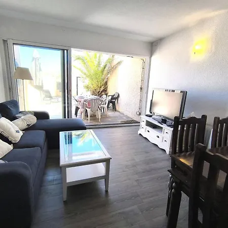 190 Cap D'agde, Mitoyenne Avec Jardinet Et Parking Apartman *