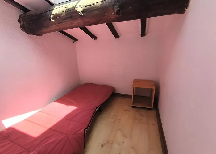 190 Cap D'agde, Mitoyenne Avec Jardinet Et Parking * Agde